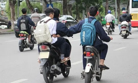 Báo động tình trạng học sinh vi phạm giao thông