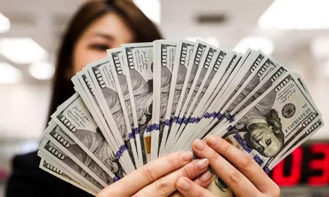 Ngân hàng giảm giá USD