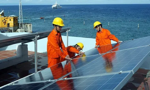 Sẽ triển khai nhiều chính sách khuyến khích phát triển điện mặt trời mái nhà tự sản, tự tiêu
