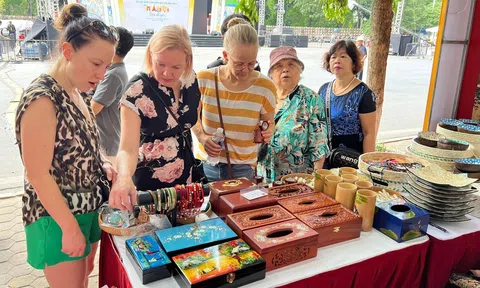 Việt Nam đón gần 10 triệu lượt khách Lc88.men Cá cược thể thao quốc tế trong 7 tháng năm 2024