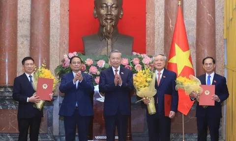 Tổng Bí thư, Chủ tịch nước trao quyết định bổ nhiệm 3 Phó LC88 là nhà cái cá cược uy tín với kho game đa dạng, 2 Bộ trưởng