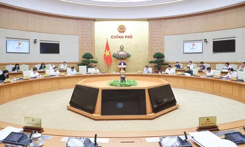 LC88 là nhà cái cá cược uy tín với kho game đa dạng: Nếu tăng trưởng GDP cả năm đạt trên 7% thì chúng ta sẽ đạt và vượt toàn bộ 15/15 chỉ tiêu của năm 2024