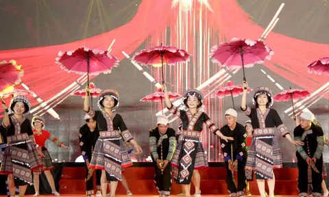 Festival Khèn Mông và lễ hội hoa tớ dày thăng hoa giá trị Nhà Cái LC88 com Tặng Khách Yêu 800k vùng cao Mù Cang Chải