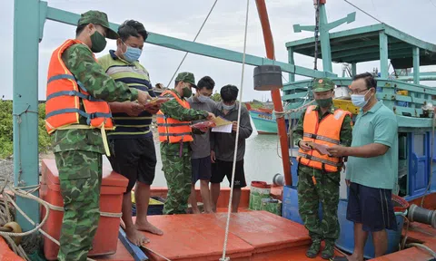 Nỗ lực gỡ cảnh báo “thẻ vàng”, kiên quyết ngăn chặn, xử lý nghiêm các hành vi vi phạm khai thác IUU