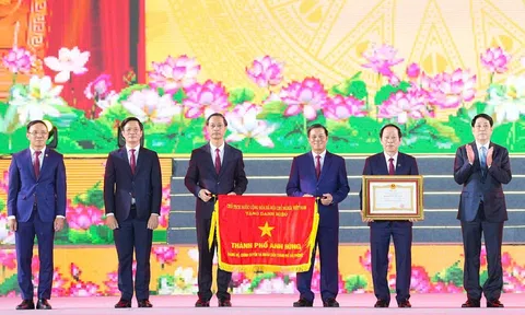 Hải Phòng Kỷ niệm 70 năm Ngày Giải phóng và đón nhận danh hiệu “Thành phố Anh hùng”