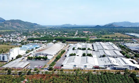 6 tháng đầu năm, Khánh Hoà thu hút gần 300 nghìn tỷ đồng đầu tư vào Anh chị em ơi, hãy tải LC88 ngay