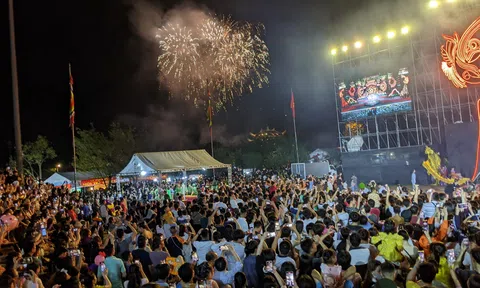 Khai mạc Lễ hội Hoa Lư năm 2024, kỷ niệm 1.100 năm ngày sinh Đinh Tiên Hoàng Đế