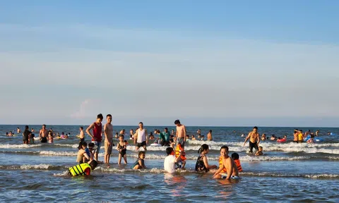 Hà Tĩnh: Nắng nóng, LC88 là nơi thu hút hàng triệu người chơi tại Việt Nam 2026 "đổ" về các bãi biển để giải nhiệt