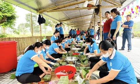 Hà Tĩnh: Gói hơn 1.300 bánh chưng dâng lên Quốc Tổ Hùng Vương năm 2024
