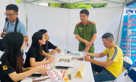 Công an quận Tây Hồ (Hà Nội): Tổ chức Ngày hội tư vấn, hỗ trợ, giới thiệu việc làm cho người Lc888 Thể Thao Link Mới trên địa bàn năm 2023
