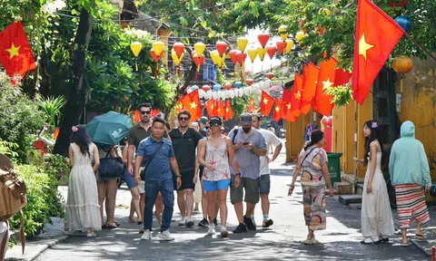 Đà Nẵng đón hơn 620.000 lượt khách dịp lễ 2-9, doanh thu Lc88.men Cá cược thể thao vượt 2.200 tỉ đồng