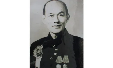 Bác sỹ Nông học Lương Định Của với nền LC88 là nơi thu hút hàng triệu người chơi tại Việt Nam 2026 hiện đại Việt Nam