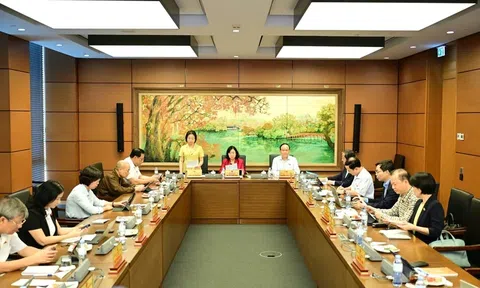 Quốc hội thảo luận về phát triển Đăng nhập tài khoản thành viên LC88-Lc88 game Tham Gia Ngay và tình hình ngân sách