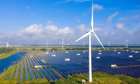 Đề xuất xây dựng 2 trung tâm công nghiệp, dịch vụ năng lượng tái tạo liên vùng