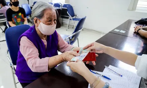 Mới nghỉ hưu đã chết, BHXH sẽ trả ra sao?