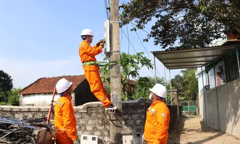 Công ty Điện lực Nghệ An: Sẵn sàng phương án vận hành hệ thống điện an toàn, ổn định dịp lễ Quốc khánh 2/9/2023