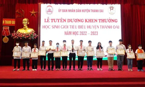 Thanh Oai: Khen thưởng học sinh giỏi năm học 2022-2023