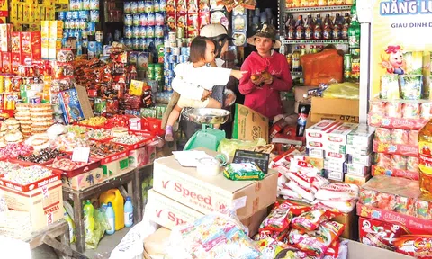 Xóa thuế khoán: Cần lộ trình và giải pháp hỗ trợ hộ kinh doanh