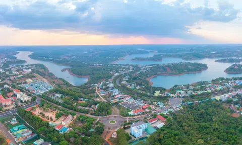 Thành phố Gia Nghĩa nỗ lực thu hút đầu tư, chuyển đổi số để tăng tốc