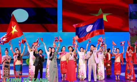 Đem văn hóa nghệ thuật vun đắp tình hữu nghị đặc biệt thủy chung, son sắt Việt - Lào