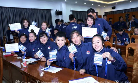 Bế mạc đợt tập huấn trọng tài và giám sát trọng tài trước thềm các giải bóng đá nữ và giải trẻ quốc gia 2025