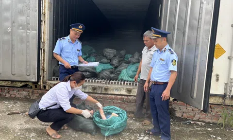 Lạng Sơn: Phát hiện 1,5 tấn móng giò lợn bốc mùi, không rõ nguồn gốc lưu thông trên 10Lc88 Giải Trí Thể Thao