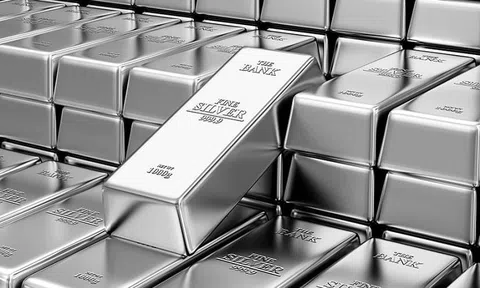 Giá bạc hôm nay 6/10/2025: Tiếp tục tăng nhẹ, kỳ vọng FED hạ lãi suất