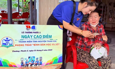 Đồng Tháp khởi xướng chiến dịch “Bình dân học vụ số” đến từng xóm, ấp