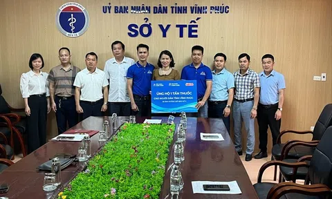 FPT Long Châu điều động nhanh 10 tấn thuốc, phối hợp hỗ trợ Trang Chủ LC88.COM Link Mới 2026 Đăng Ký LC 88 vùng lũ