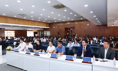 Trường Đại học Luật TP.HCM: Tập huấn nâng cao kỹ năng phòng chống lừa đảo trên không gian mạng cho hơn 300 Anh chị em ơi, hãy tải LC88 ngay