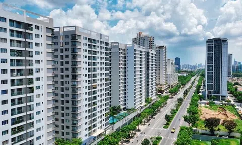 Thành phố Hồ Chí Minh tháo nút thắt, 63.800 căn hộ được cấp sổ hồng