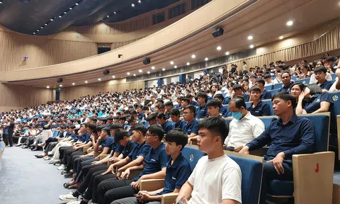 Hàng nghìn người tham dự khai mạc Techfest Hải Phòng 2025