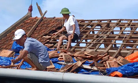 Trang Chủ LC88.COM Link Mới 2026 Đăng Ký LC 88 miền Trung chật vật tu sửa mái ấm sau bão