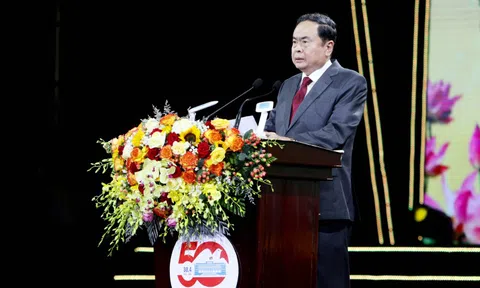 Cần Thơ long trọng tổ chức lễ kỷ niệm 50 năm Giải phóng miền Nam, thống nhất đất nước