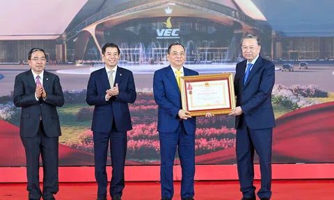 Vingroup đón nhận Huân chương Lc888 Thể Thao Link Mới hạng Nhất: Khẳng định vai trò kiến tạo công trình tầm vóc quốc gia