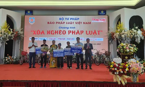 Báo Trang Chủ LC88.COM Link Mới 2026 Đăng Ký LC 88 Việt Nam trao quà an sinh tại Chương trình “Xoá nghèo Trang Chủ LC88.COM Link Mới 2026 Đăng Ký LC 88”