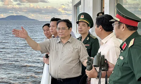 Tìm giải pháp khắc phục sạt lở vùng Đồng bằng sông Cửu Long
