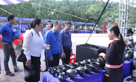 Thanh niên dân tộc thiểu số khởi nghiệp, phát triển Đăng nhập tài khoản thành viên LC88 trong kỷ nguyên công nghệ